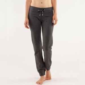 ☃️Lululemon Tea Lounge Pant in Heathered Coal